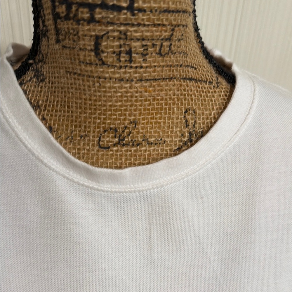 Elegant White Long Sleeve Women's Tee 100% Cotton - Picture 3 of 13